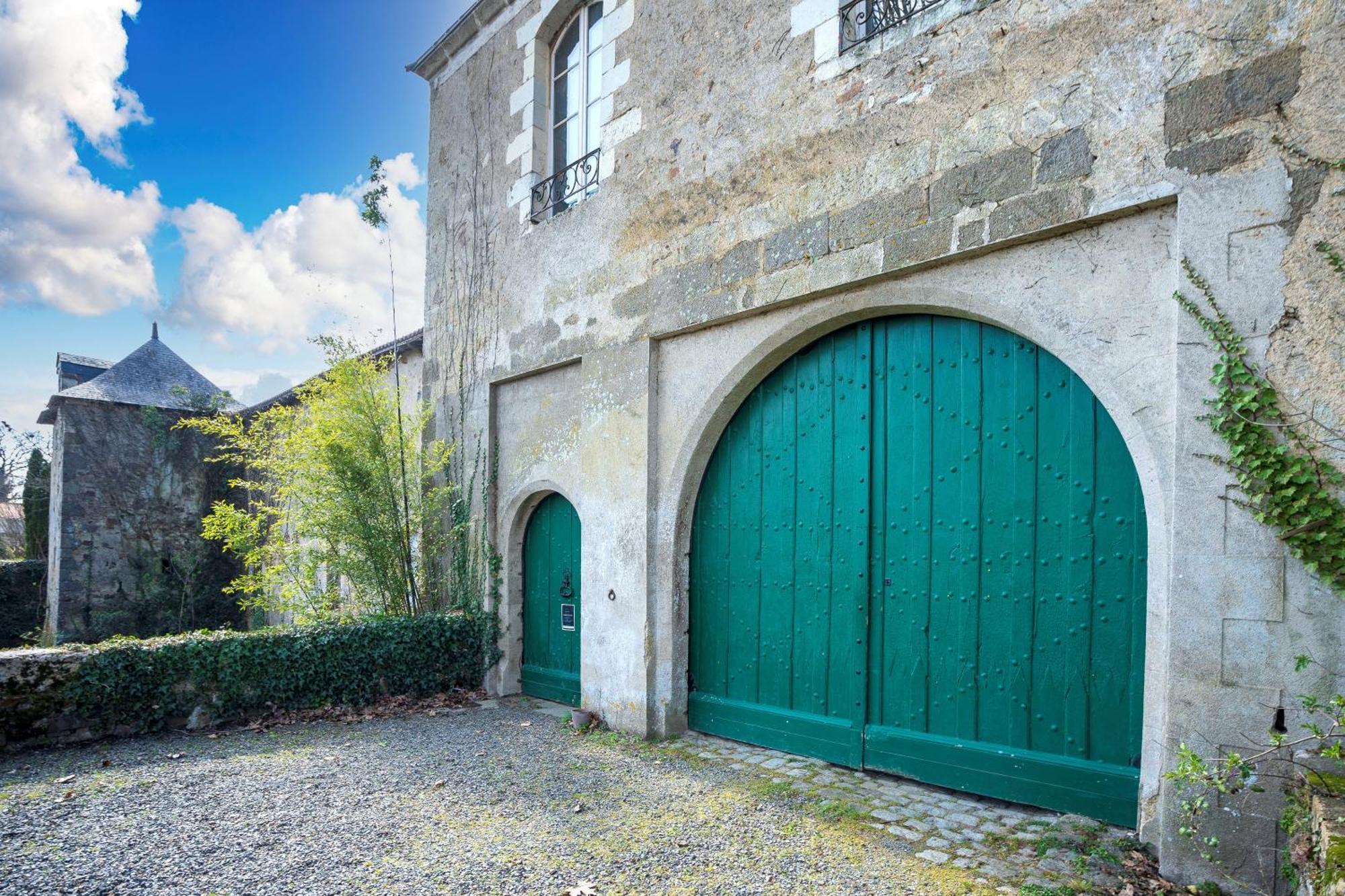 Chateau De La Tourlandry Chemille-en-Anjou Exterior foto